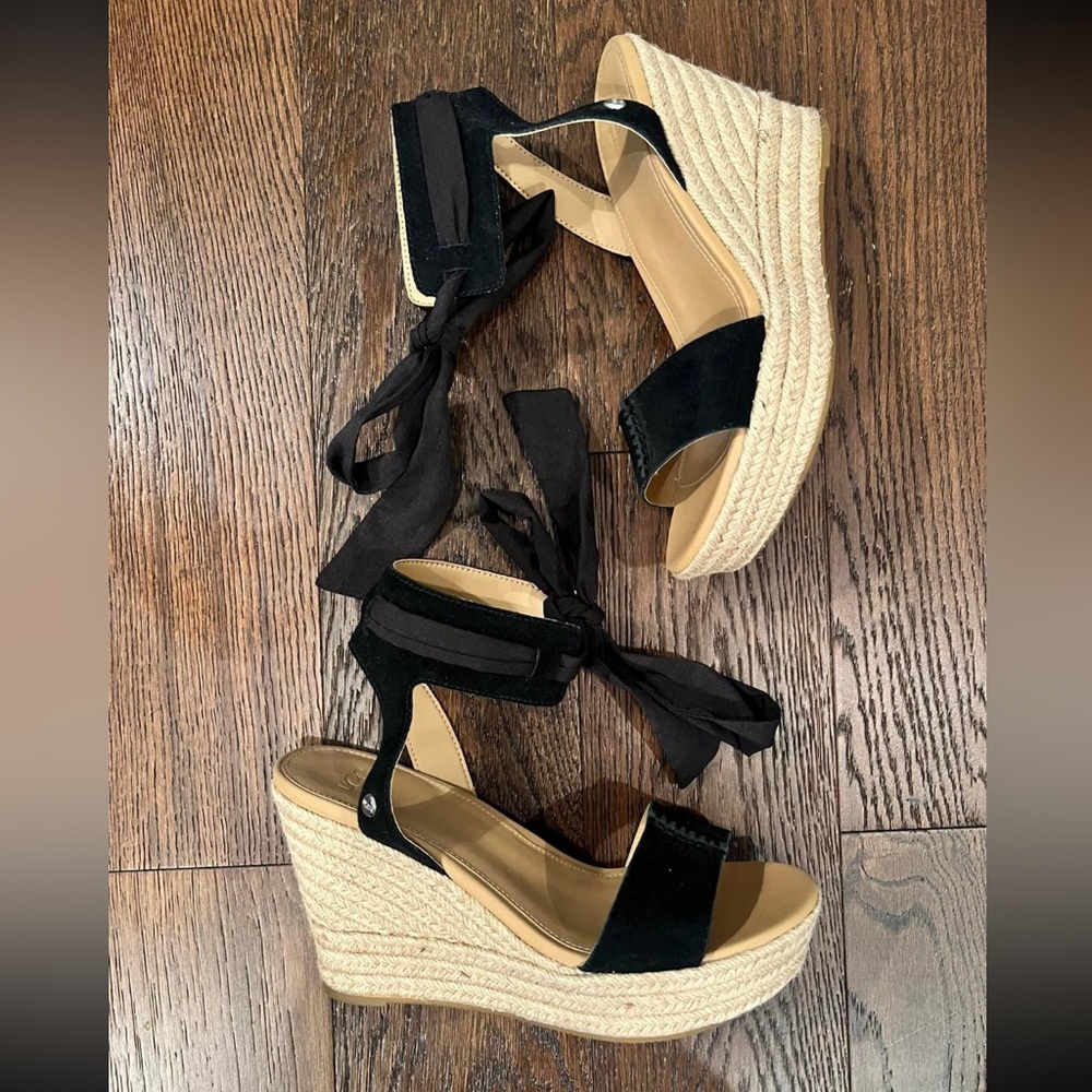 UGG Wedges with Bow